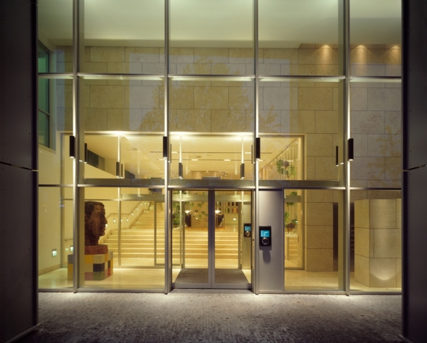 photo 24 Gustav Mahlerlaan 132