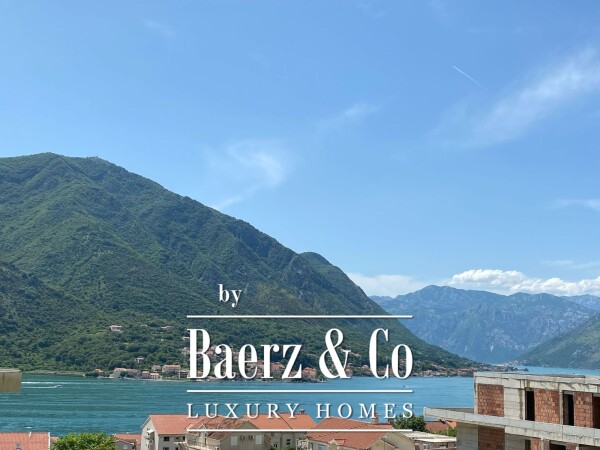 photo 1 Two Bedroom Apartment in Kotor with a Seaview