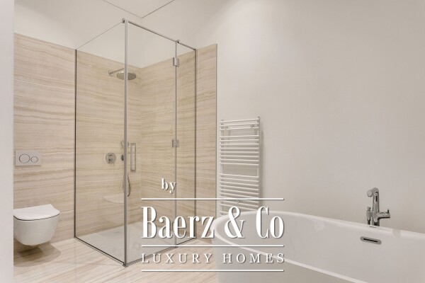 photo 9 Luxury Living in a Ground-Floor 5-Room Apartment at Ljubljana