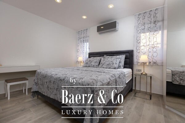 photo 20 Malinska, beautiful villa with 3 residential units, swimming pool, sea view