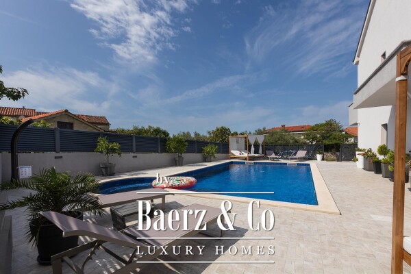 photo 34 Malinska, beautiful villa with 3 residential units, swimming pool, sea view