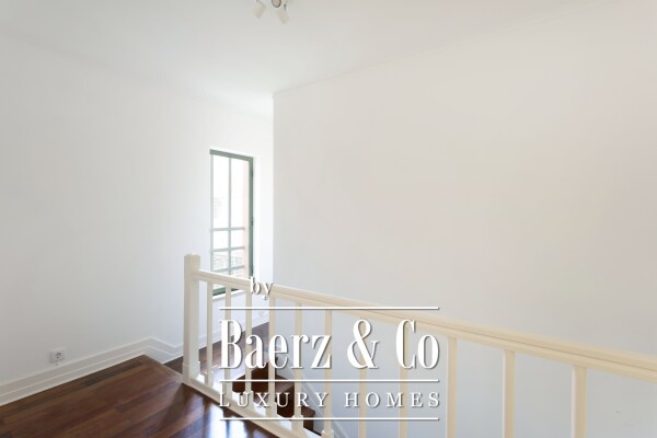 photo 29 T3 Duplex  Condominium with pool in Principe Real