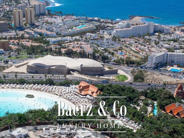 photo 13 New built villa with private pool in Costa Adeje