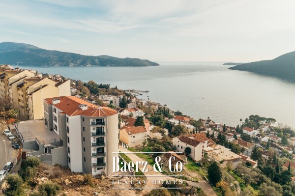 photo 4 Apartment in Herceg Novi Center with a Sea View