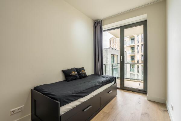 photo 25 Lorriestraat 60