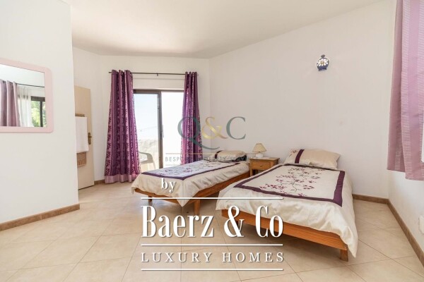 photo 13 Beautiful luxury home in Santa Bárbara de Nexe, Santa Bárbara de Nexe