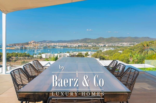 photo 7 Beautiful luxury home in Cap Martinet, Cap Martinet