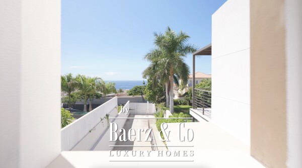 photo 13 Villa exclusiva en venta en El Madroñal, Costa Adeje