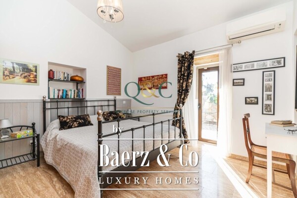 photo 13 Beautiful luxury home in Santa Bárbara de Nexe, Bordeira