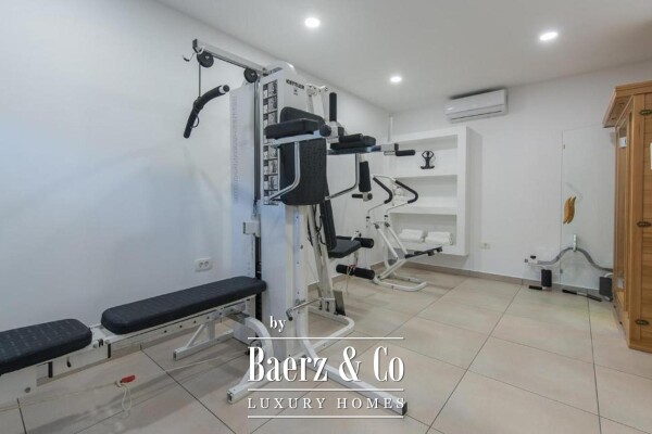 photo 19 Istria, surroundings of St. Lovrec, house with 6 bedrooms 380m2 with swimming pool, gym and sauna