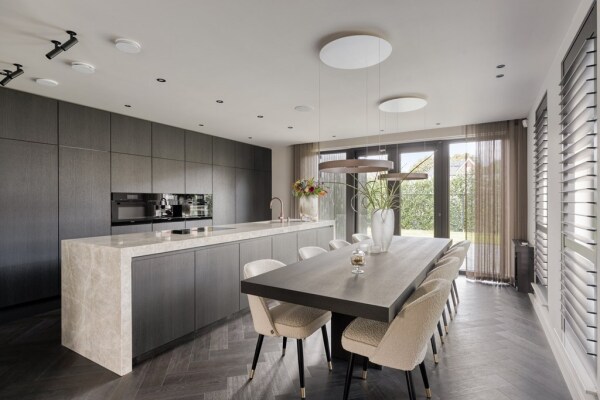 photo 4 Jacobaweide 14