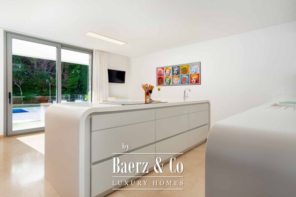 photo 24 Modern, bright villa 5 bedrooms St.Ponsa Mallorca