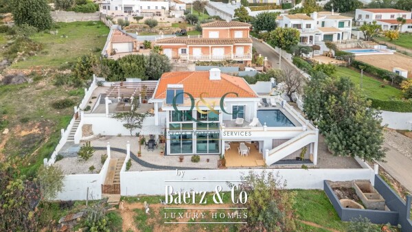 photo 1 Beautiful luxury home in Loulé (São Sebastião), Cabeça de Câmara