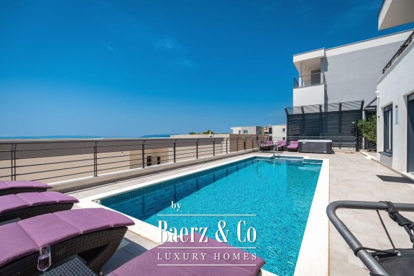 photo 10 Makarska, a beautiful villa with a pool, jacuzzi, and panoramic sea view