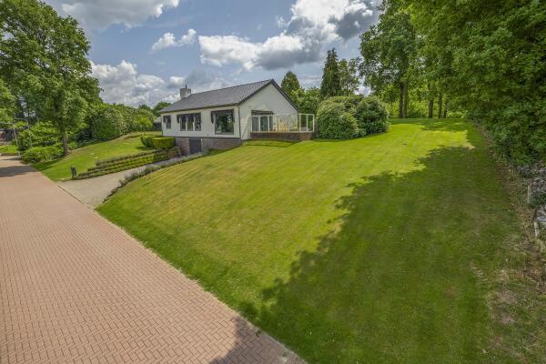 photo 2 Parallelweg 2