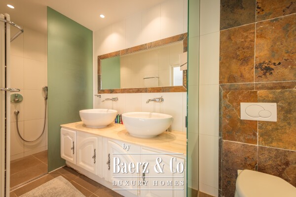 photo 8 Luxury 7-Bedroom Villa for Sale in Draguignan – 263 sqm with Garden, Swimming Pool, Garage & Guest House