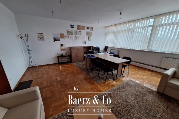 photo 4 Karlovac, residential and commercial building 1000 m², multipurpose possibility