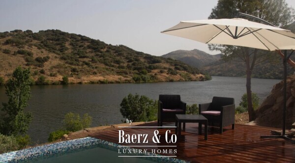 photo 4 Douro Riverfront Almond Estate