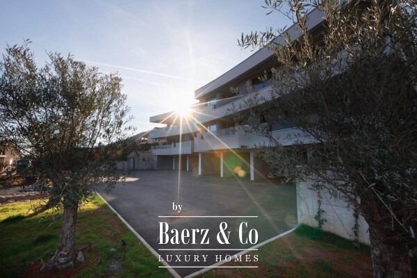 photo 1 Lovran, an exclusive 172.07 m² penthouse in a new development with panoramic sea views.