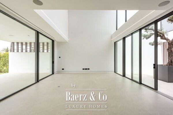 photo 16 Villa - Nueva Andalucia - Marbella - Ref: 8694