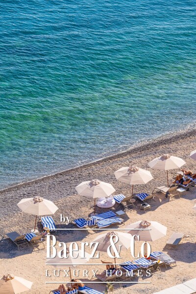 photo 7 Spacious Apartment with a Sea View in Montenegro