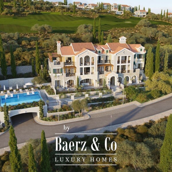 photo 10 Spacious Apartment with a Sea View in Montenegro