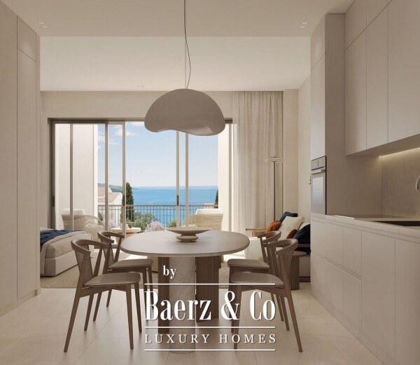 photo 4 Spacious Apartment with a Sea View in Montenegro