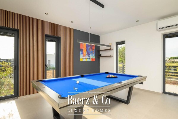 photo 8 Istria, Svetvinčenat, luxury villa with pool