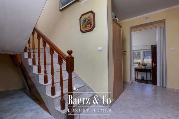 photo 10 Mošćenička Draga, spacious property with 7 condominium units on an 893 m² plot