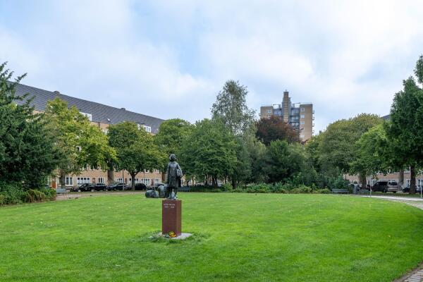 photo 28 Merwedeplein 57 H