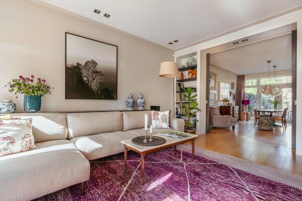 photo 8 Diepenbrockstraat 18