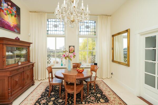 photo 9 Hezelstraat 17