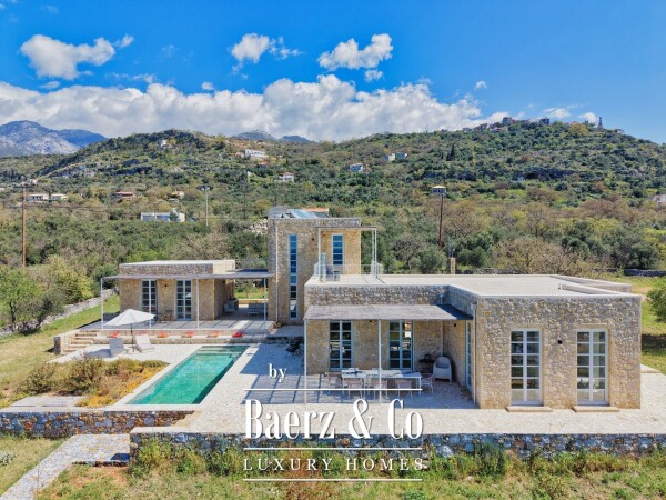 photo 1 2328801 - Villa For sale, Lefktros, 260 sq.m., €1.200.000