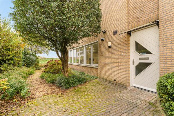 photo 8 Olympiadelaan 16