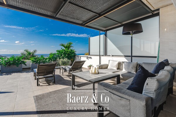 photo 1 Luxury Villa with Panoramic Views of the Ocean and La Gomera