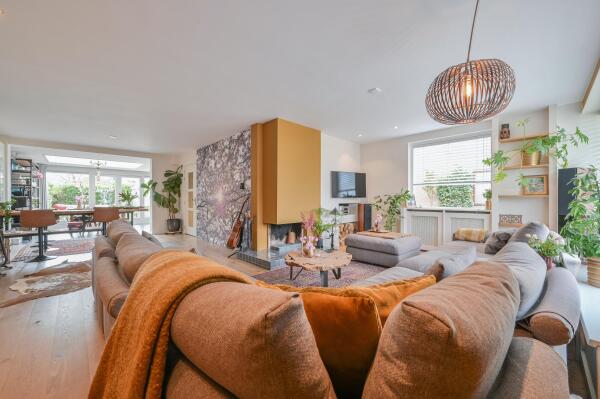 photo 6 Rozenobel 25