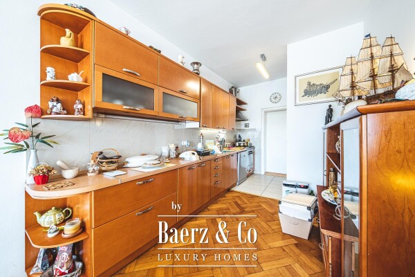 photo 15 Zagreb, Pantovčak, spacious family house 400 m² on a plot of 735 m², beautiful view