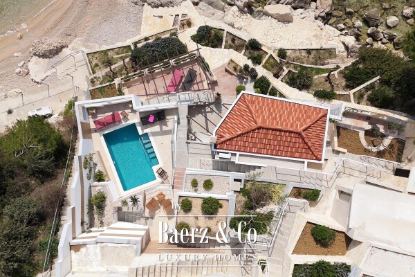 photo 3 Omiš, Stanići, exclusive villa first row to the sea