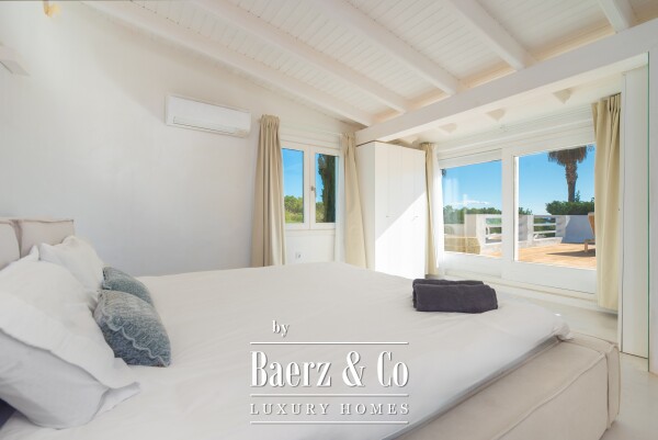 photo 35 Cala Jondal 