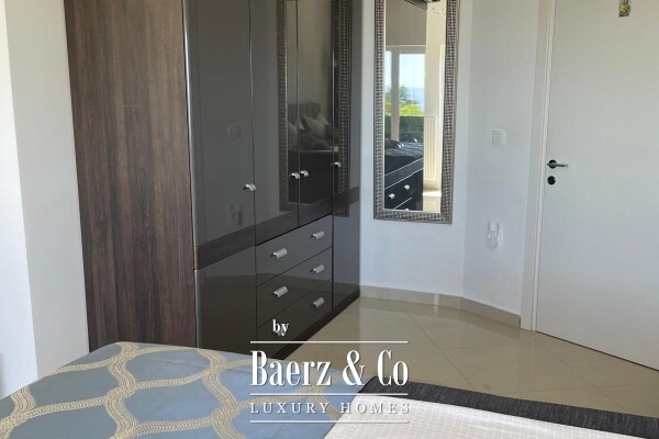 photo 7 Opatija, Poljane, villa with 5 residential units and a sea view