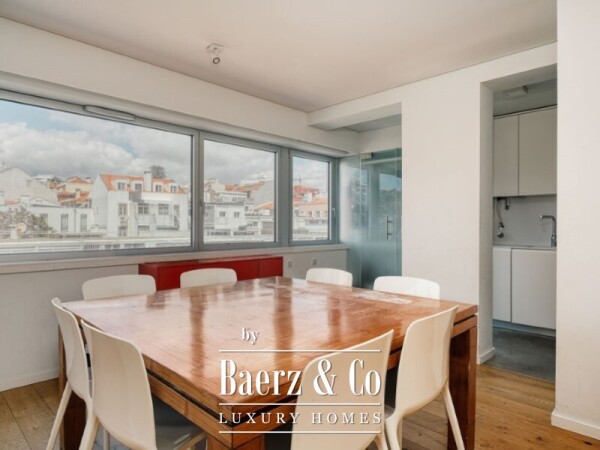 photo 5 Modern Two Bedroom Apartment with Elevator, Garage and Storage Room in Estrela, Lisbon