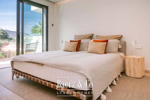 photo 14 Beautiful luxury home in Playa D'en Bossa, Playa D'en Bossa
