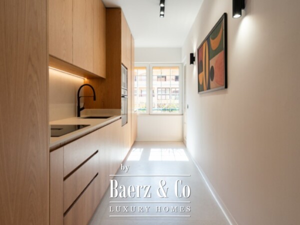 photo 9 Fully renovated and furnished one-bedroom apartment with, terrace and garage in Costa da Guia, Cascais