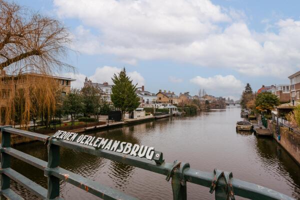 photo 67 Diepenbrockstraat 18