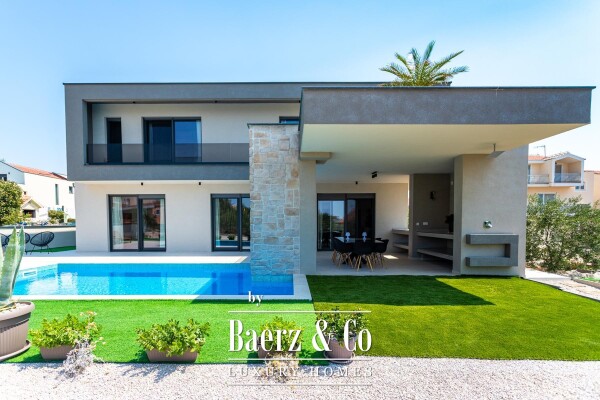 photo 2 Brodarica, modern villa with a swimming pool, 283.62 m²