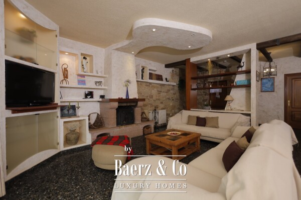 photo 5 Exclusive country house with indoor swimming pool in La Esperanza