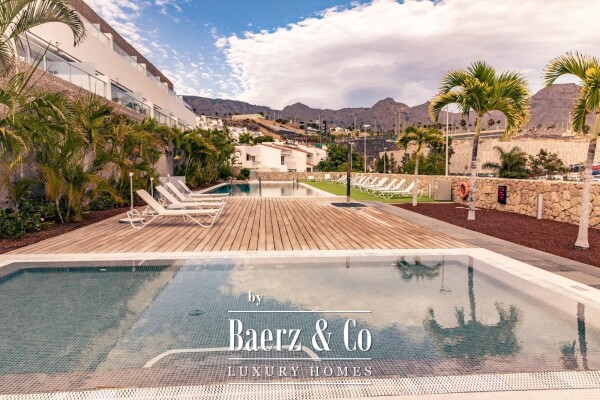 photo 36 Luxury penthouse duplex in La Caleta, Tenerife