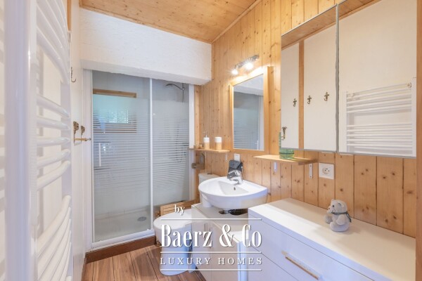 photo 13 Chalet Delta - Stunning Panoramic Views