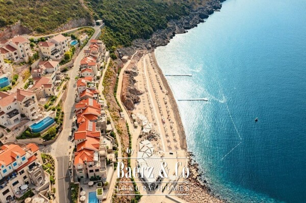 photo 23 Luxurious Duplex Apartment with a Sea View on the Coast of Montenegro