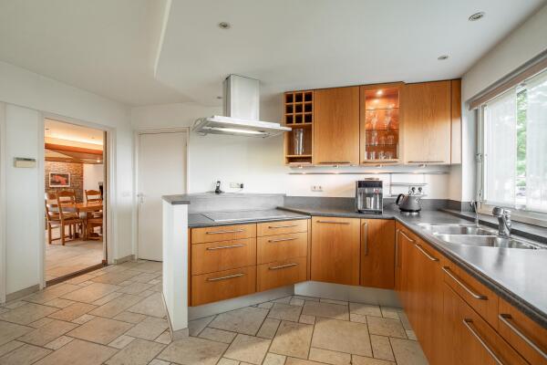 photo 8 Dorpstraat 128